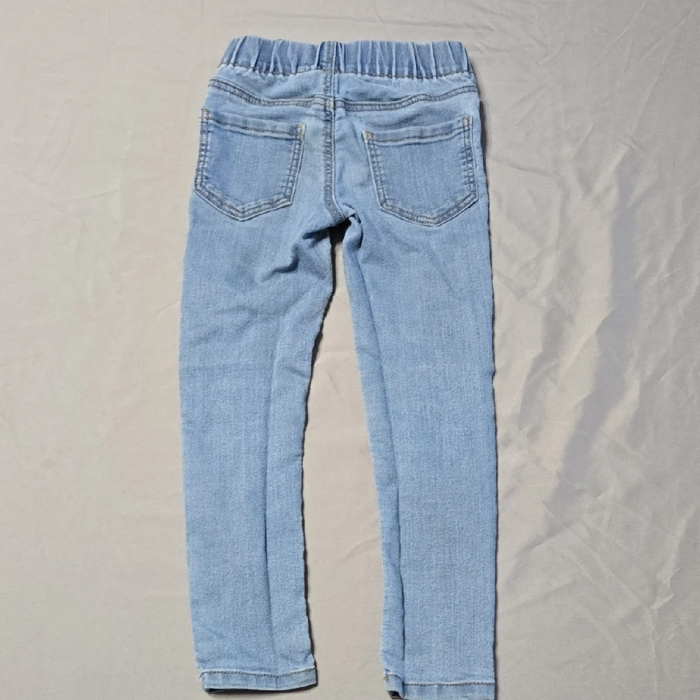 OshKosh Bgosh comfortable light